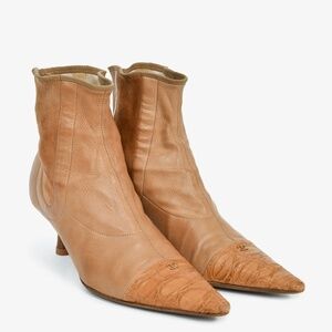 PRE-LOVED CHANEL™ BROWN LEATHER LOGO CAP TOE KITTEN HEEL BOOTS SIZE 37